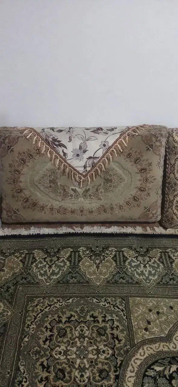 پشتی|پشتی|سنندج, |دیوار