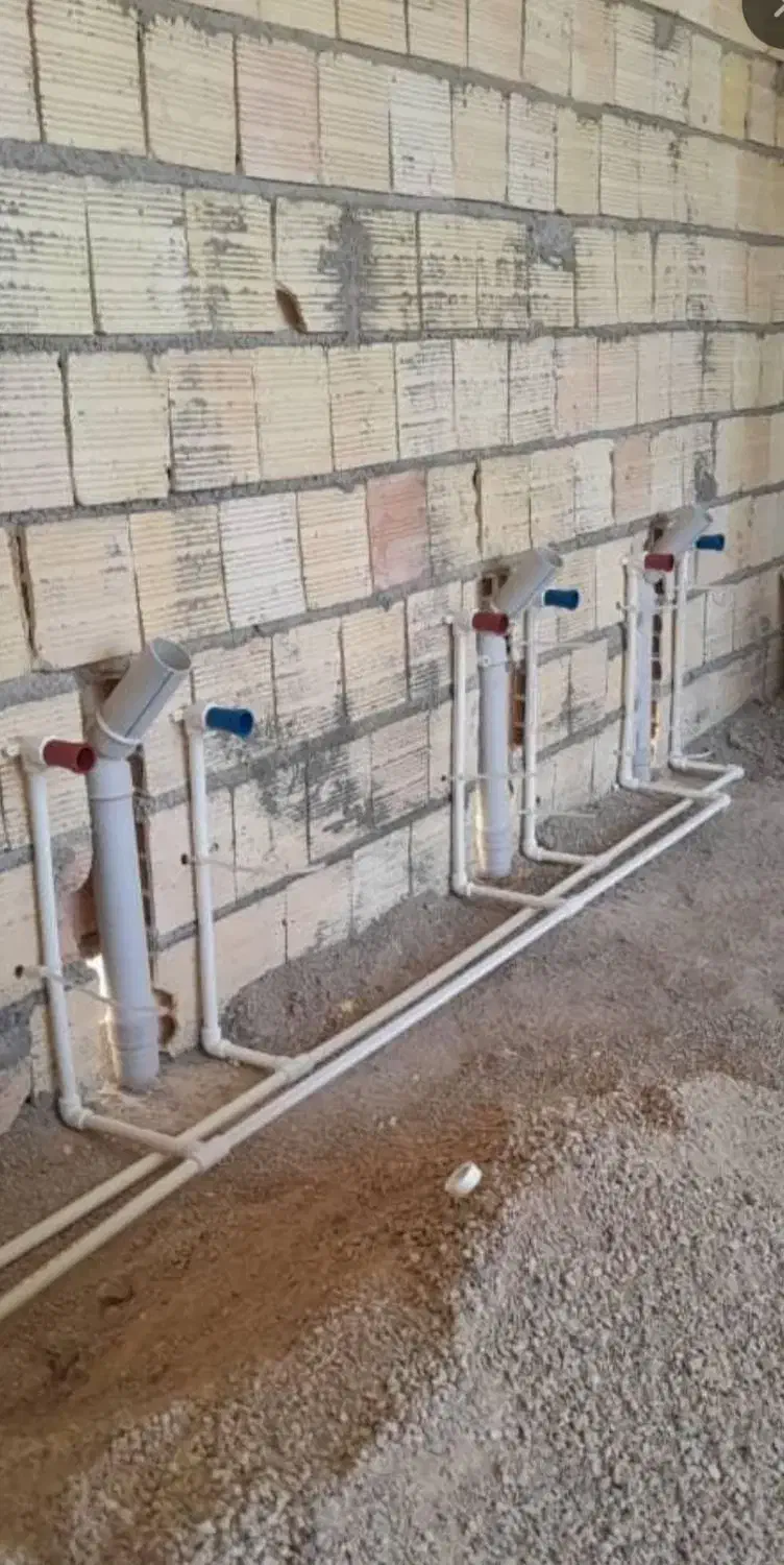 لوله کشی آب سردوگرم و نصب تمامی شیرآلات وتعمیرات|خدمات پیشه و مهارت|خرمآباد, |دیوار