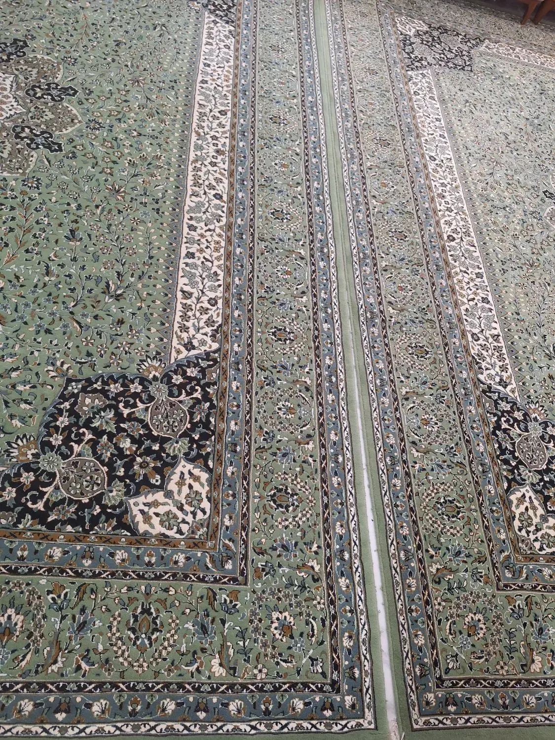 فرش دوازده متری|فرش|اهواز, کوی باهنر|دیوار