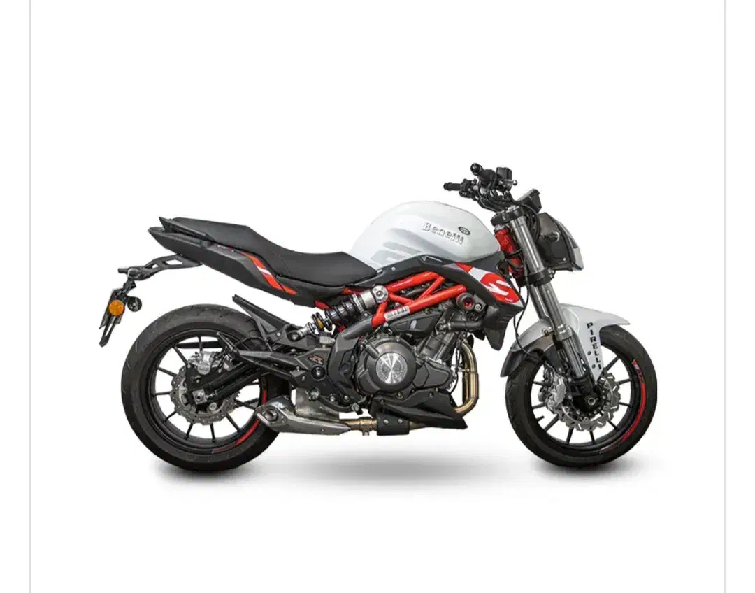 موتور بنلی صفر رنگ سفید|موتورسیکلت|تهران, زرگنده|دیوار