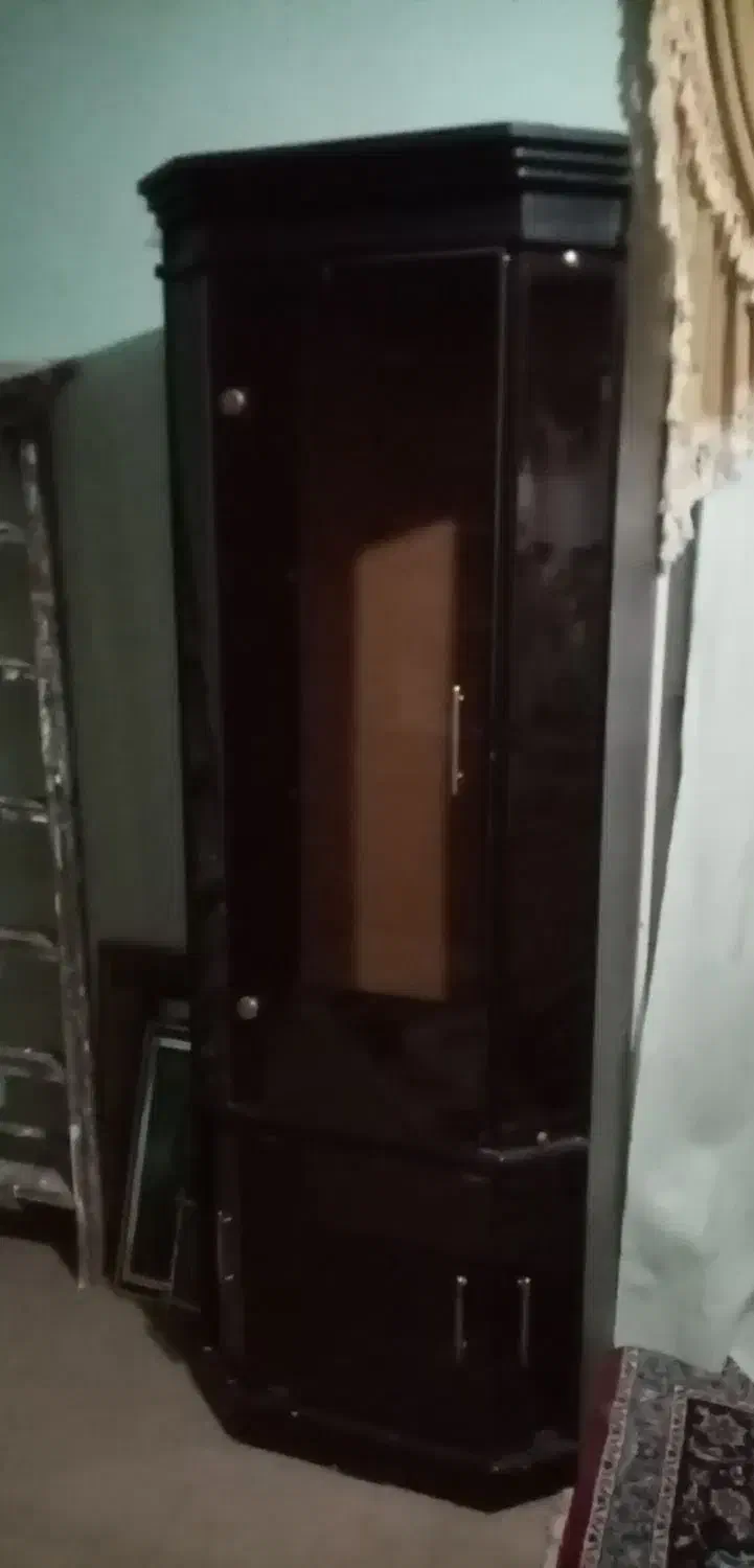 ویترین تک درب|بوفه، ویترین، کنسول|کرمان, |دیوار