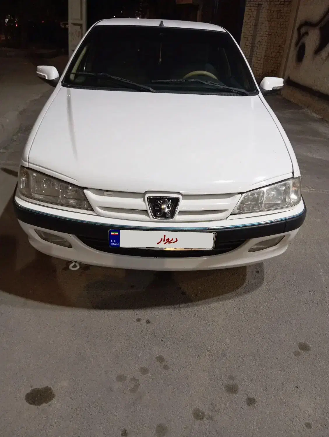 پژو پارس سال مدل 98 نقد و اقساط|خودرو سواری و وانت|اصفهان, لاله|دیوار