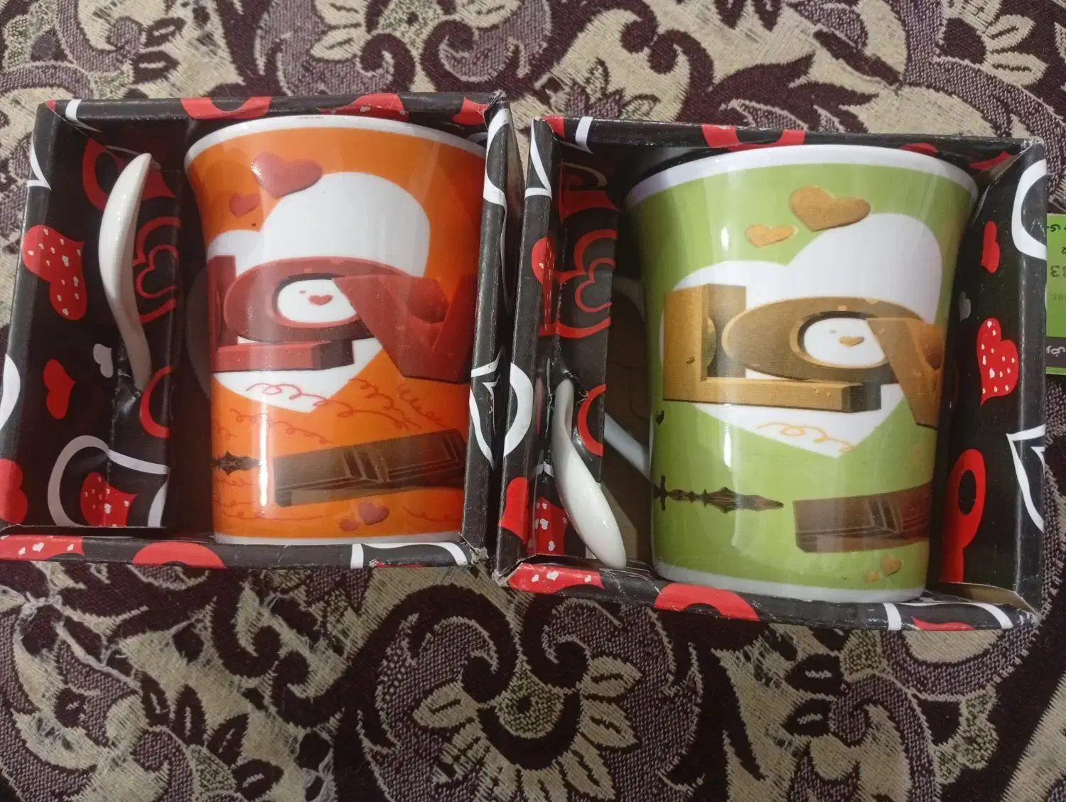 لیوان طرح دار آک ونوفقط دونه 100تومن|صنایع دستی و سایر لوازم تزئینی|قم, آزادگان|دیوار