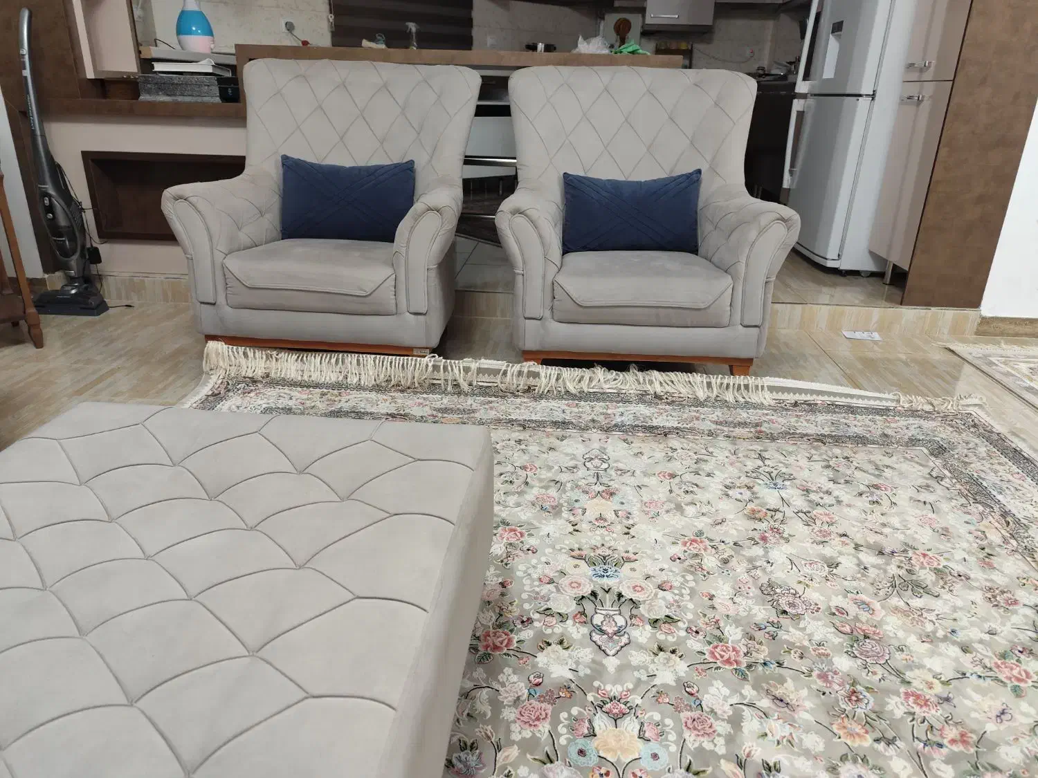 مبل راحتی چستر 7 نفره  کاملا سالم با جلو مبلی|مبلمان خانگی و میز عسلی|زنجان, |دیوار