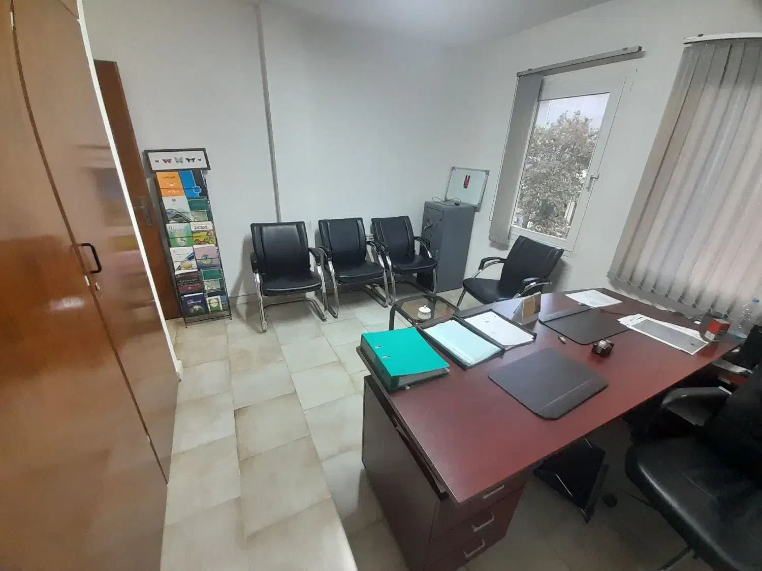 آپارتمان|اجارهٔ آپارتمان|رشت, معلم|دیوار