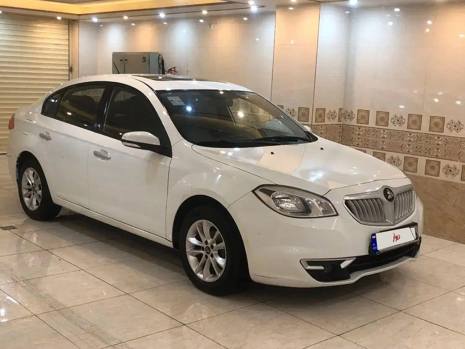 برلیانس ۳۳۰ اتومات ۱۶۵۰|خودرو سواری و وانت|تبریز, |دیوار