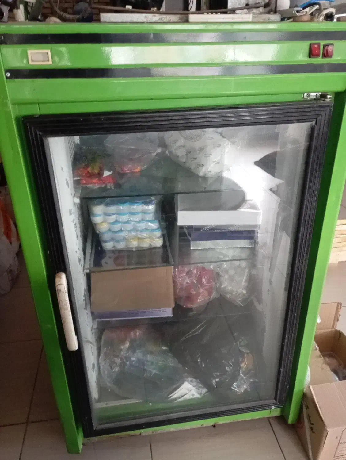 یخچال ویترینی سالم|یخچال و فریزر|آزادشهر, |دیوار