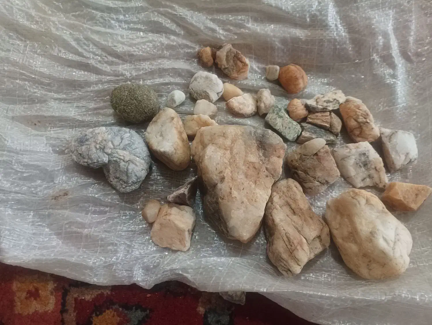 باسلام چند عدد سنگ حقیق|کلکسیون اشیاء عتیقه|کرمان, |دیوار