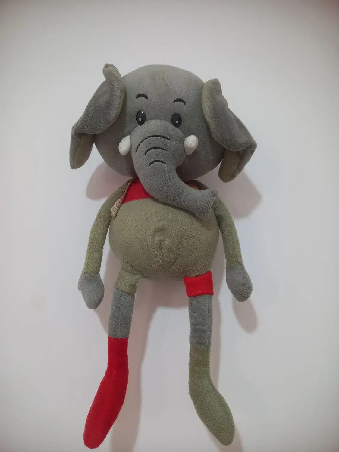 عروسک|اسباب‌‌بازی|دورود, |دیوار