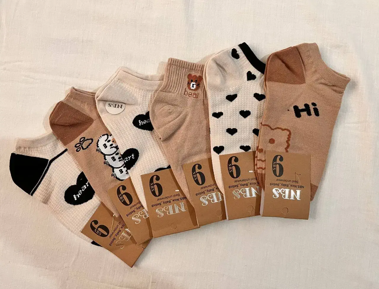 جوراب در تنوعی بالا|لباس|گرگان, |دیوار