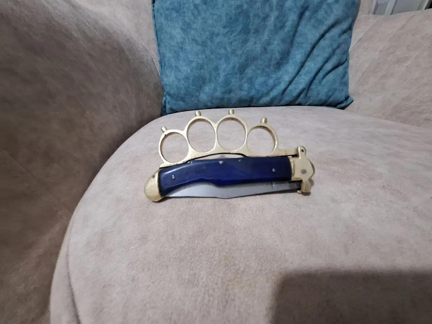 چاقو پنجه ای کلکسیونی|کلکسیون اشیاء عتیقه|لنگرود, |دیوار