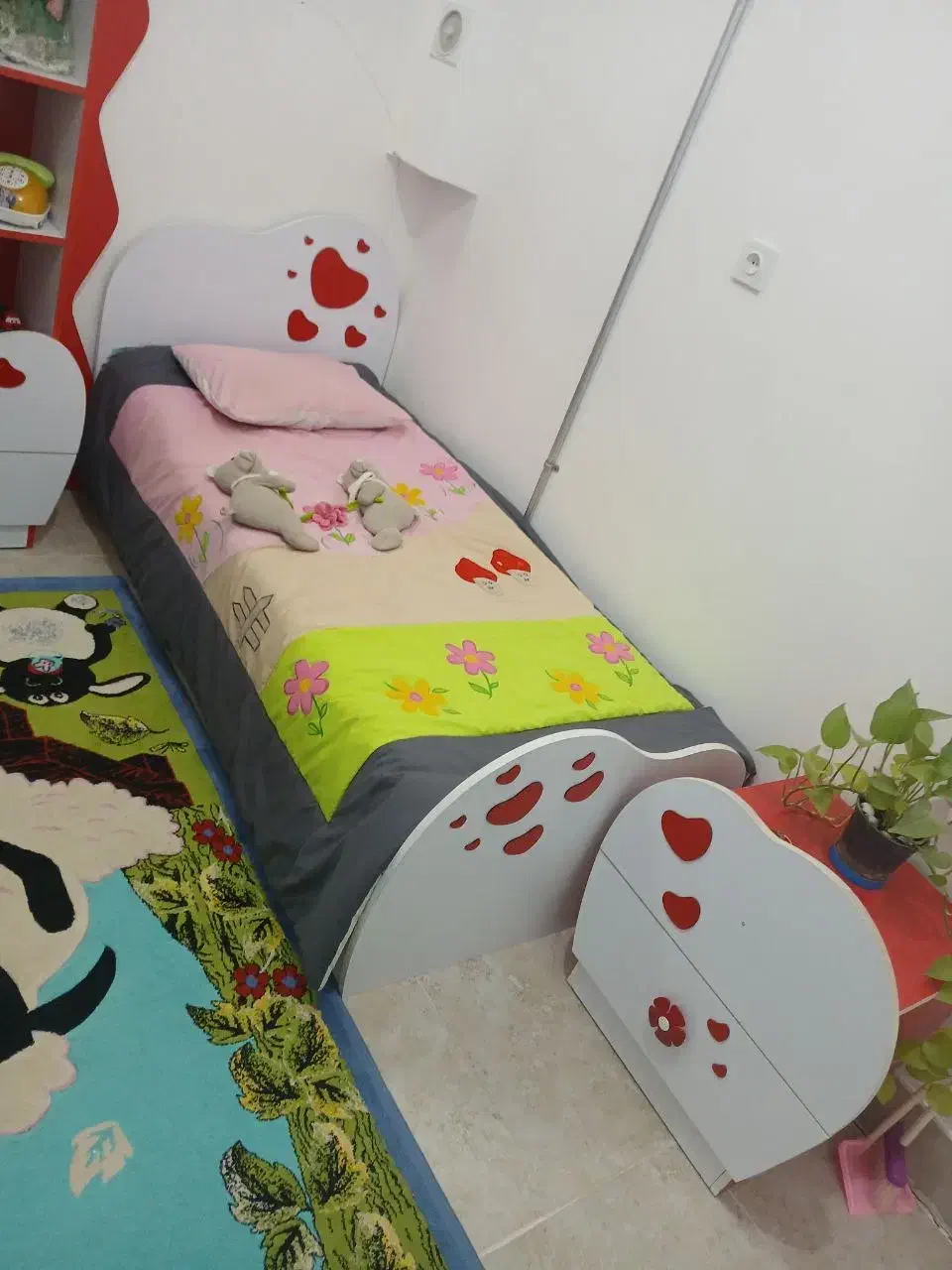 سرویس خواب کامل کودک در حدنو|تخت و سرویس خواب|فرح دشت, |دیوار