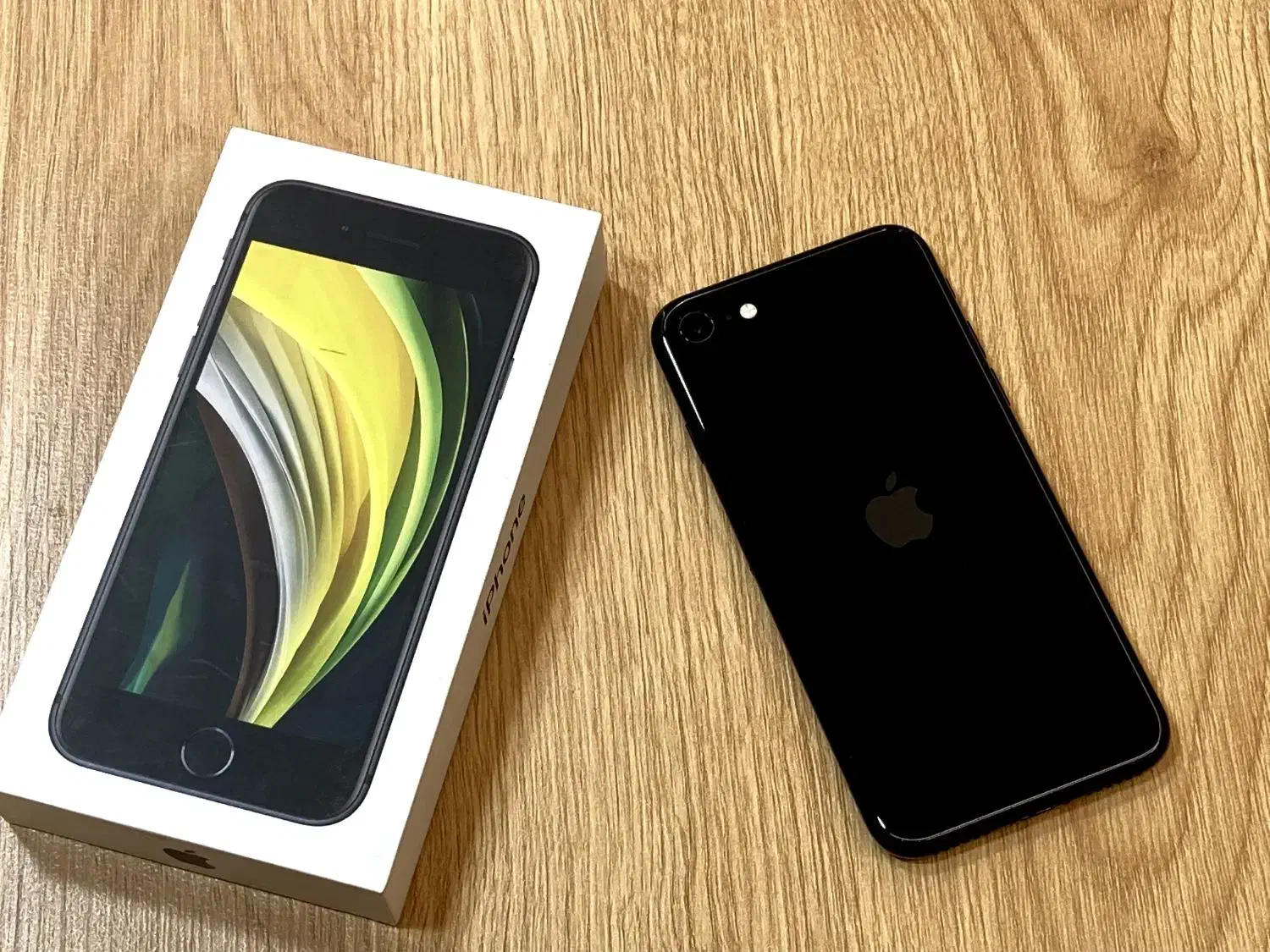 iPhone se 128|موبایل|تبریز, |دیوار