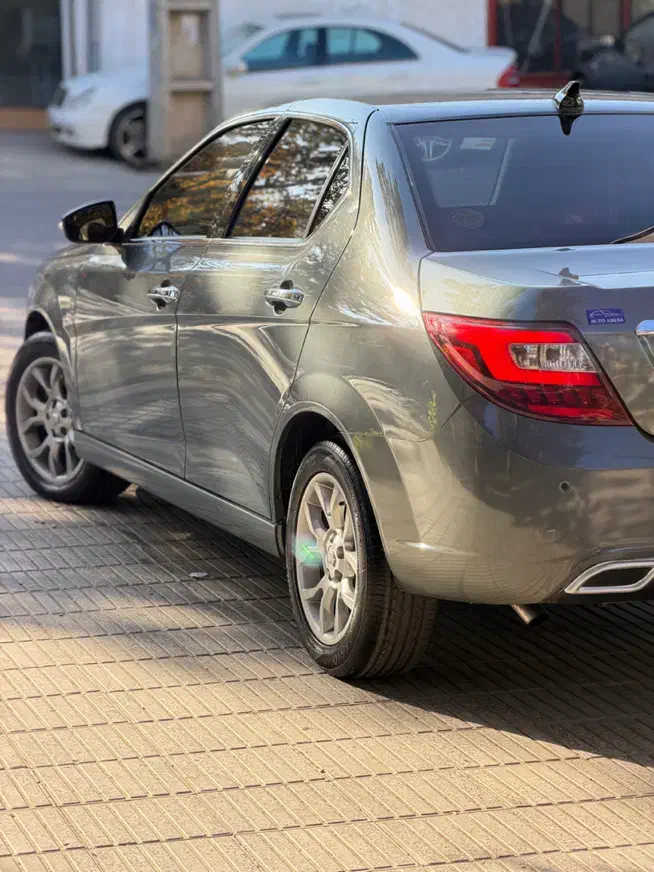 دنا پلاس توربو اتوماتیک مدل ۴۰۱ درجه یک و استثنایی|خودرو سواری و وانت|علیآباد کتول, |دیوار