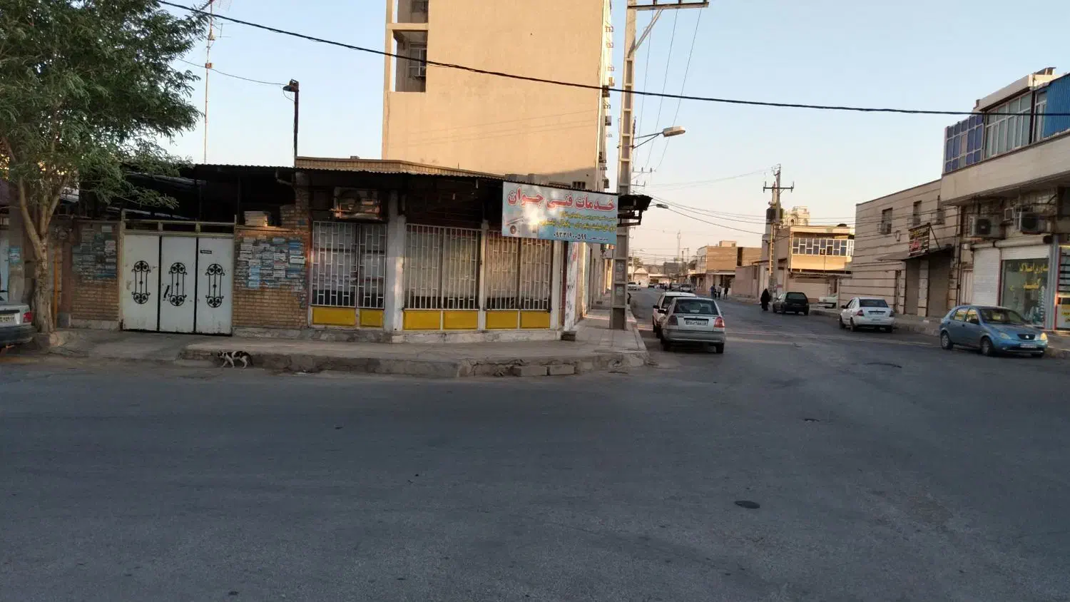منزل ویلایی ۲۲۰ متری مجاهد خیابان فضیلت یک پلاک ۷|فروش خانه و ویلا|اهواز, مجاهد|دیوار