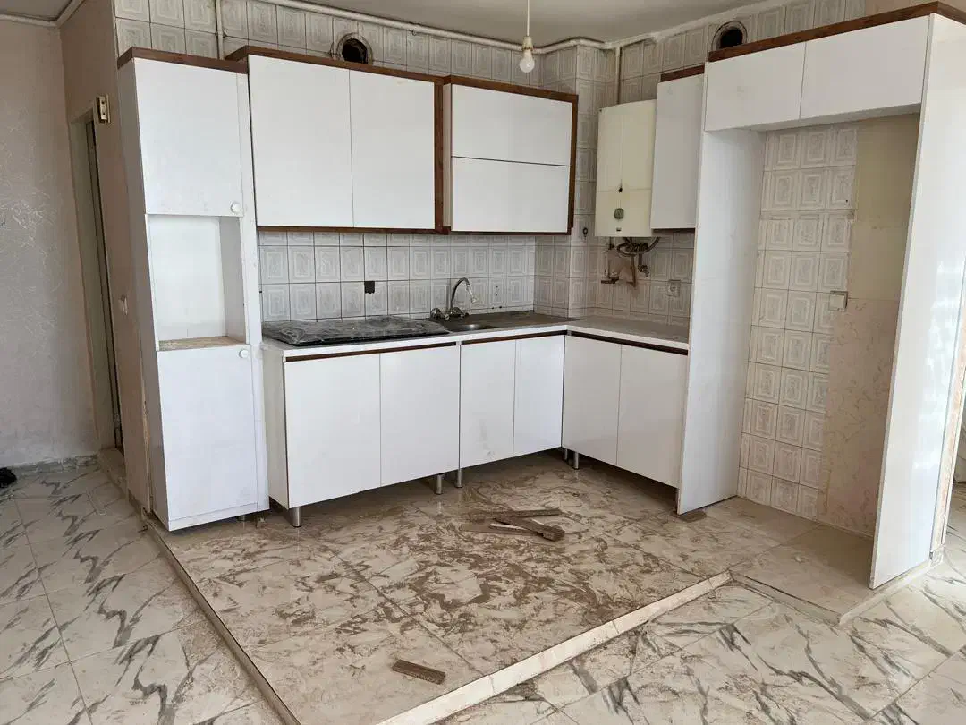 شیب راهه ۲خوابه برخیابان اصلی در گلدیس|فروش آپارتمان|شاهین‌شهر, شهرک گلدیس|دیوار