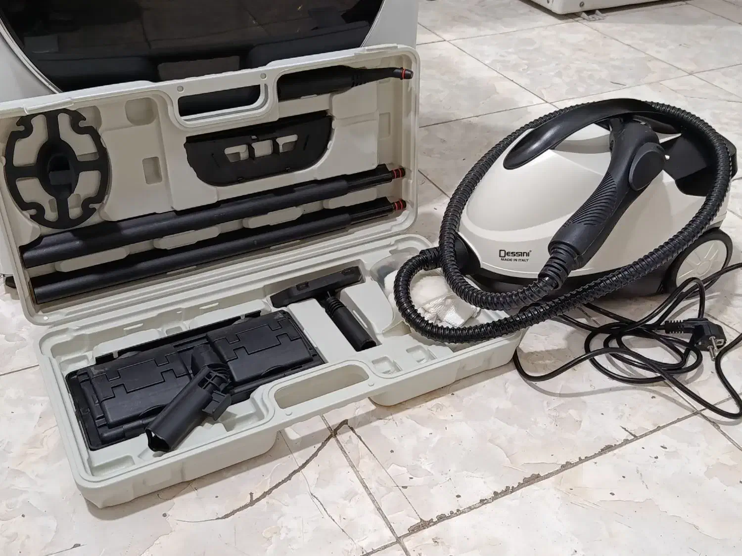 بخارشوی دسینی کامل ترین پک سالم و کم کار|جاروبرقی، جارو شارژی، بخارشو|نسیمشهر, |دیوار