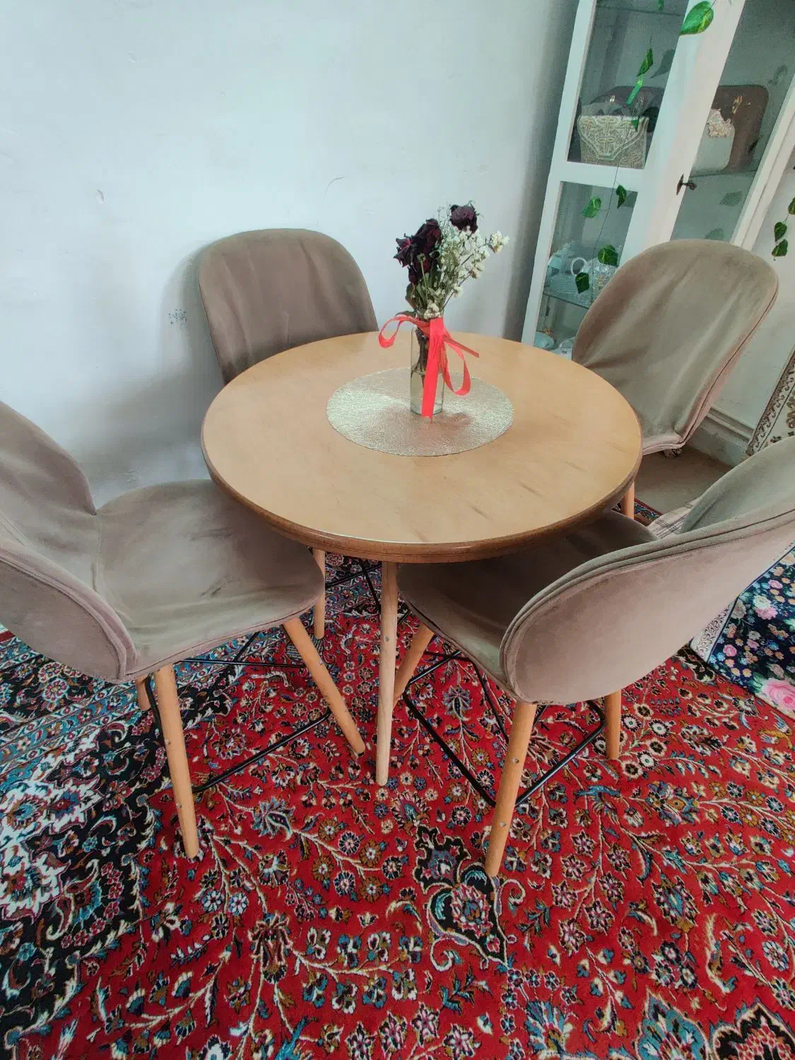 میز غذاخوری|میز و صندلی غذاخوری|قم, سنگ بند|دیوار