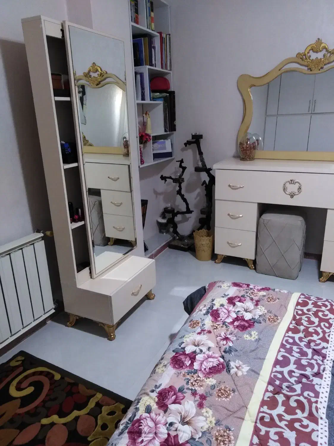 سرویس خواب دو نفره ی شرکتی در حد صفر|تخت و سرویس خواب|سقز, |دیوار