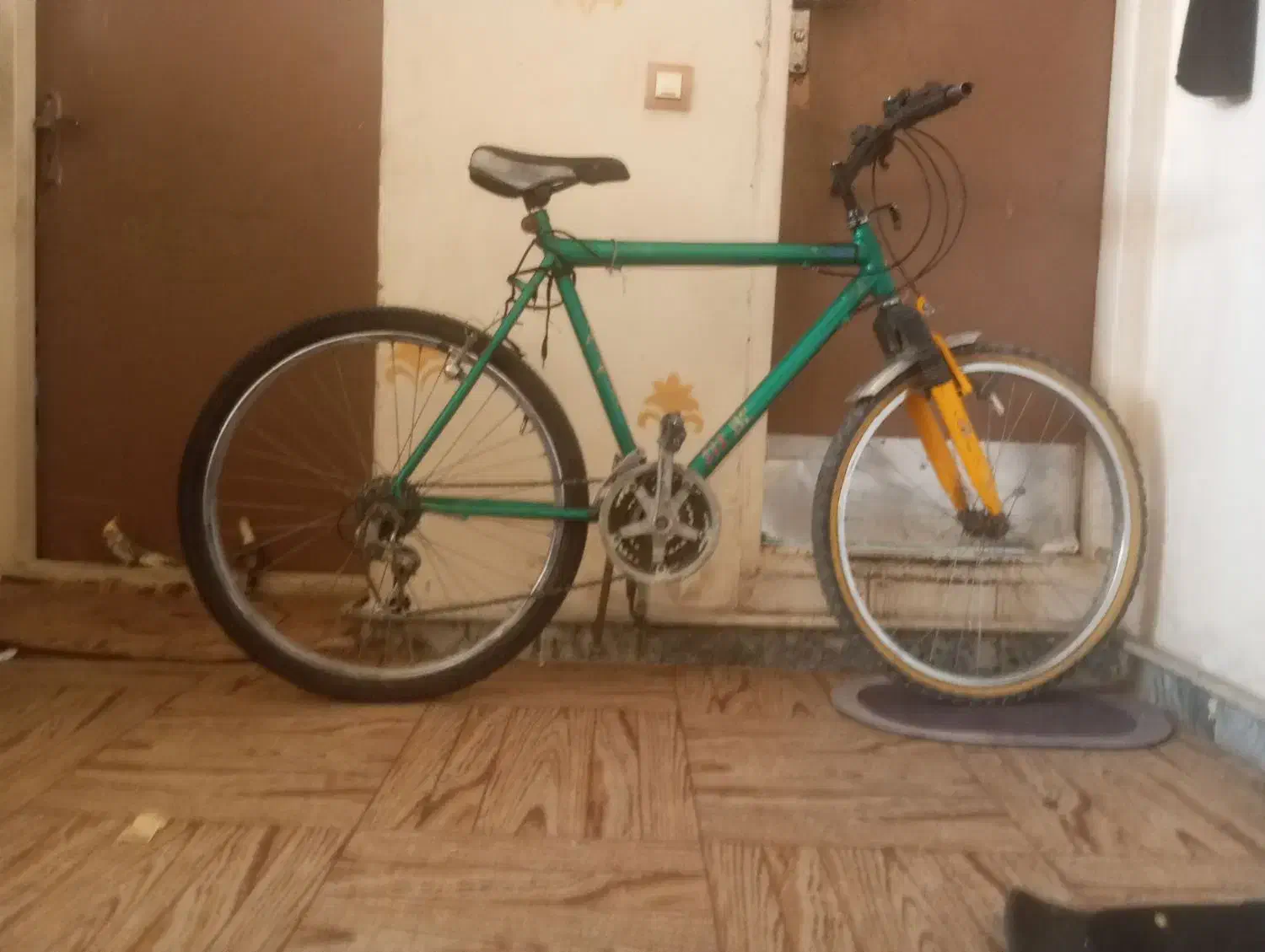 دوچرخه 26 دنده ای در حد نو|دوچرخه، اسکیت، اسکوتر|پیشوا, |دیوار