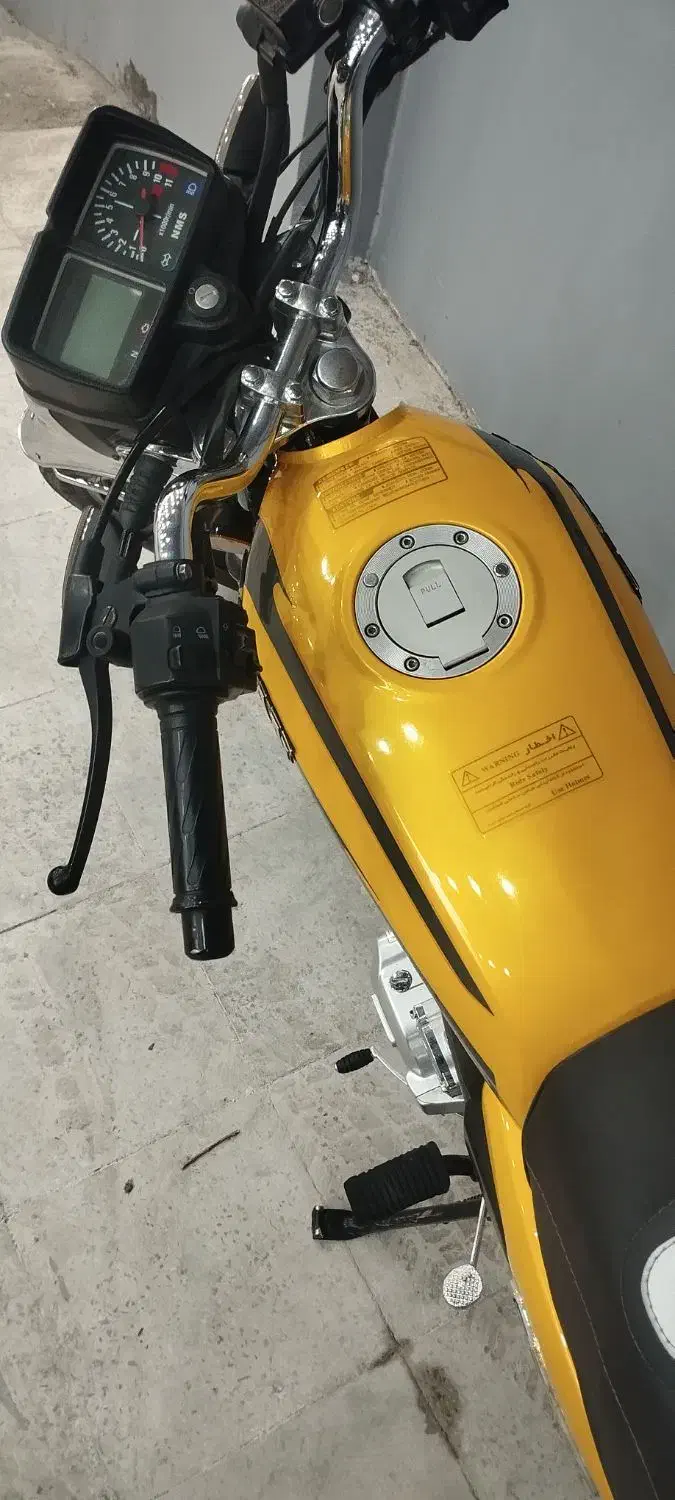 موتور هوندا احسان ۲۰۰سی سی|موتورسیکلت|تهران, مهرآباد جنوبی|دیوار