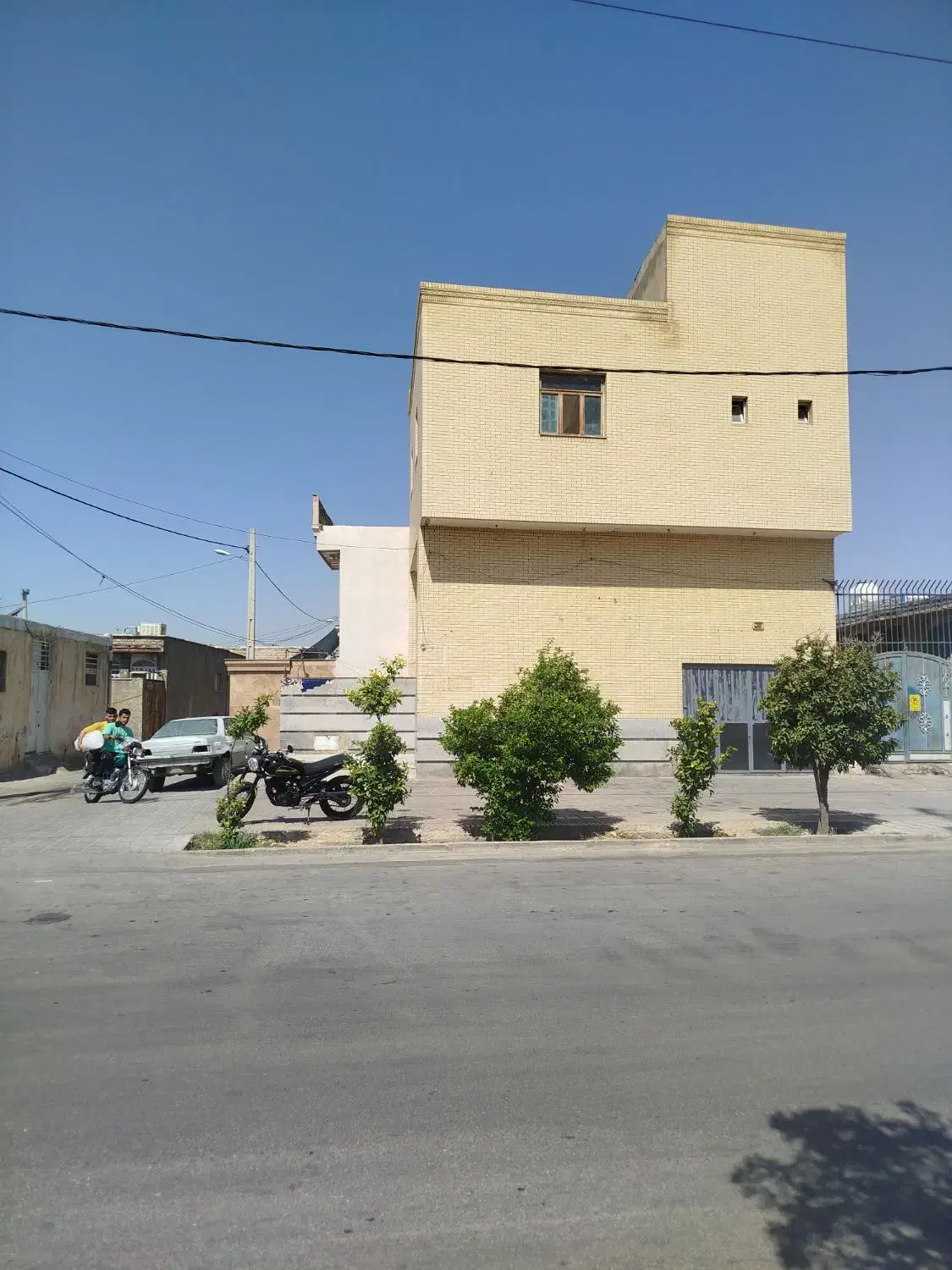 فروش تجاری مسکونی بر بلوار اصلی|فروش خانه و ویلا|شیراز, سهلآباد|دیوار