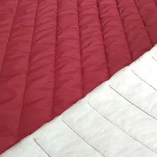 2 متر پارچه پافر رنگ قرمزِ اسپرت..|لباس|کاشمر, |دیوار