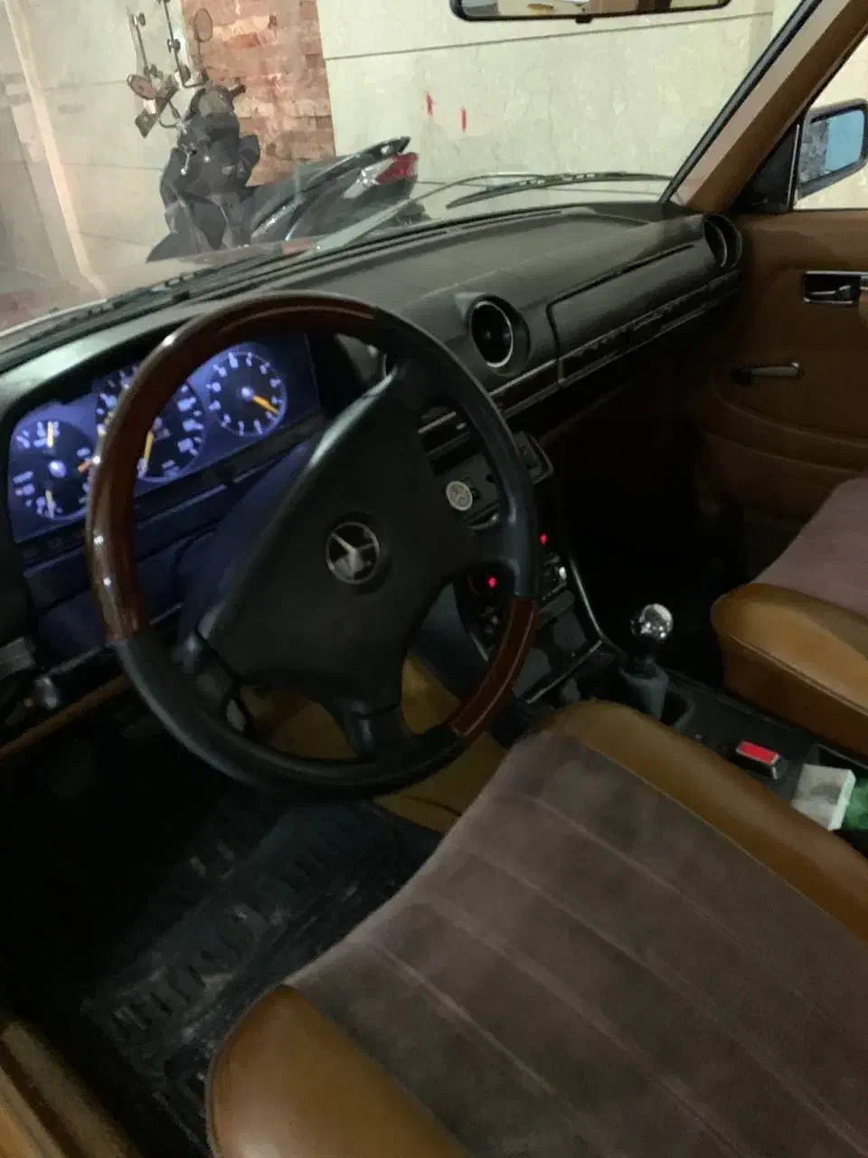 بنز E230|خودرو کلاسیک|تهران, نیروی هوایی (پیروزی)|دیوار