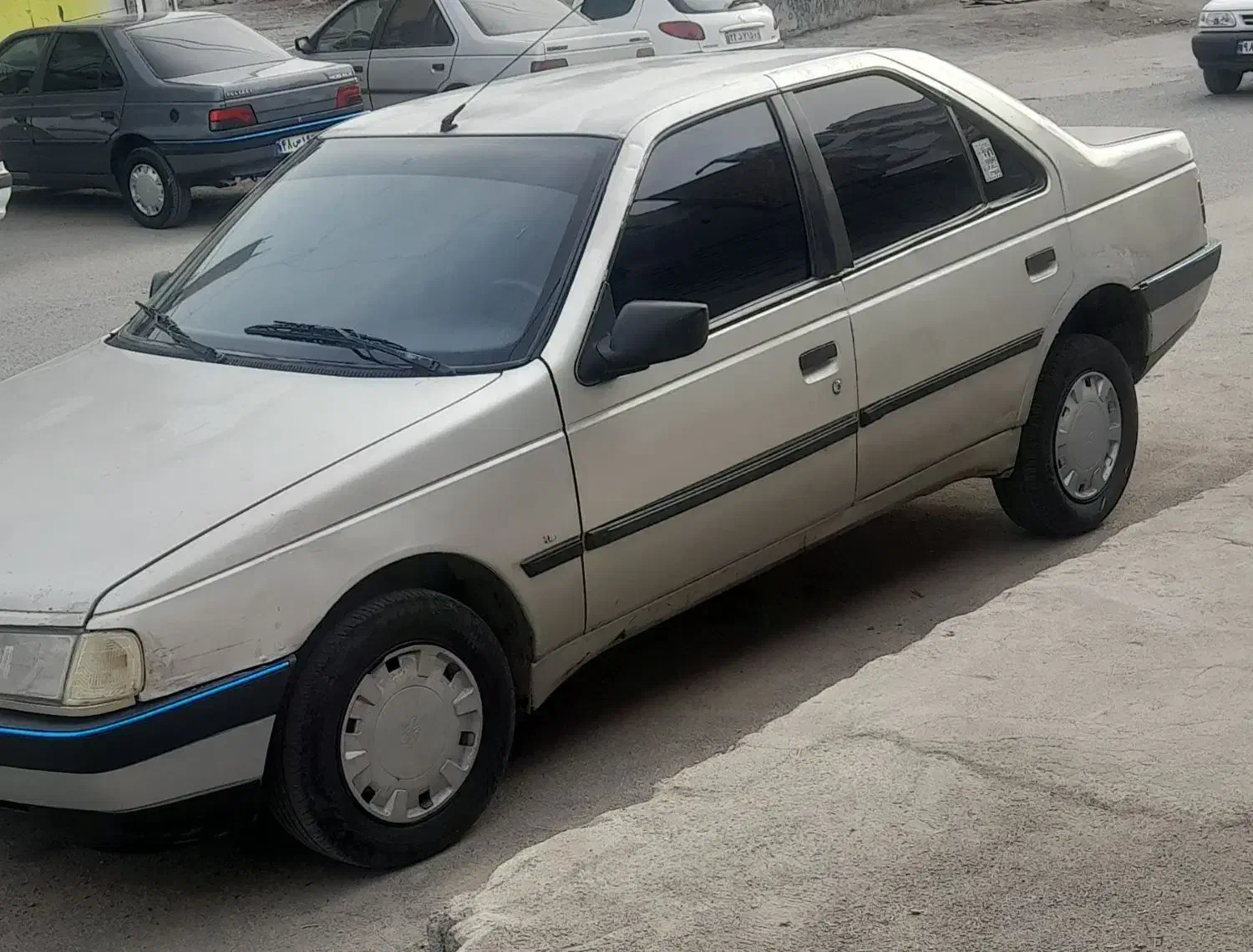 پژو۴۰۵مدل۸۳|خودرو سواری و وانت|جیرفت, |دیوار