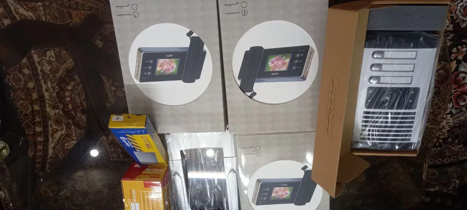 ایفون تصویری سه طبقه الکتروپیک|صوتی و تصویری|اصفهان, صدف|دیوار