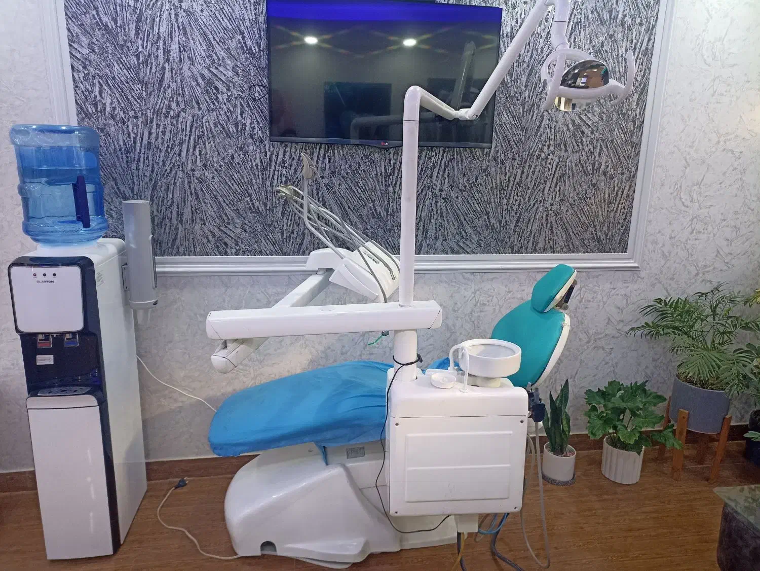 یونیت دندان پزشکی هودیان|پزشکی|کرج, فاز ۴ مهرشهر|دیوار