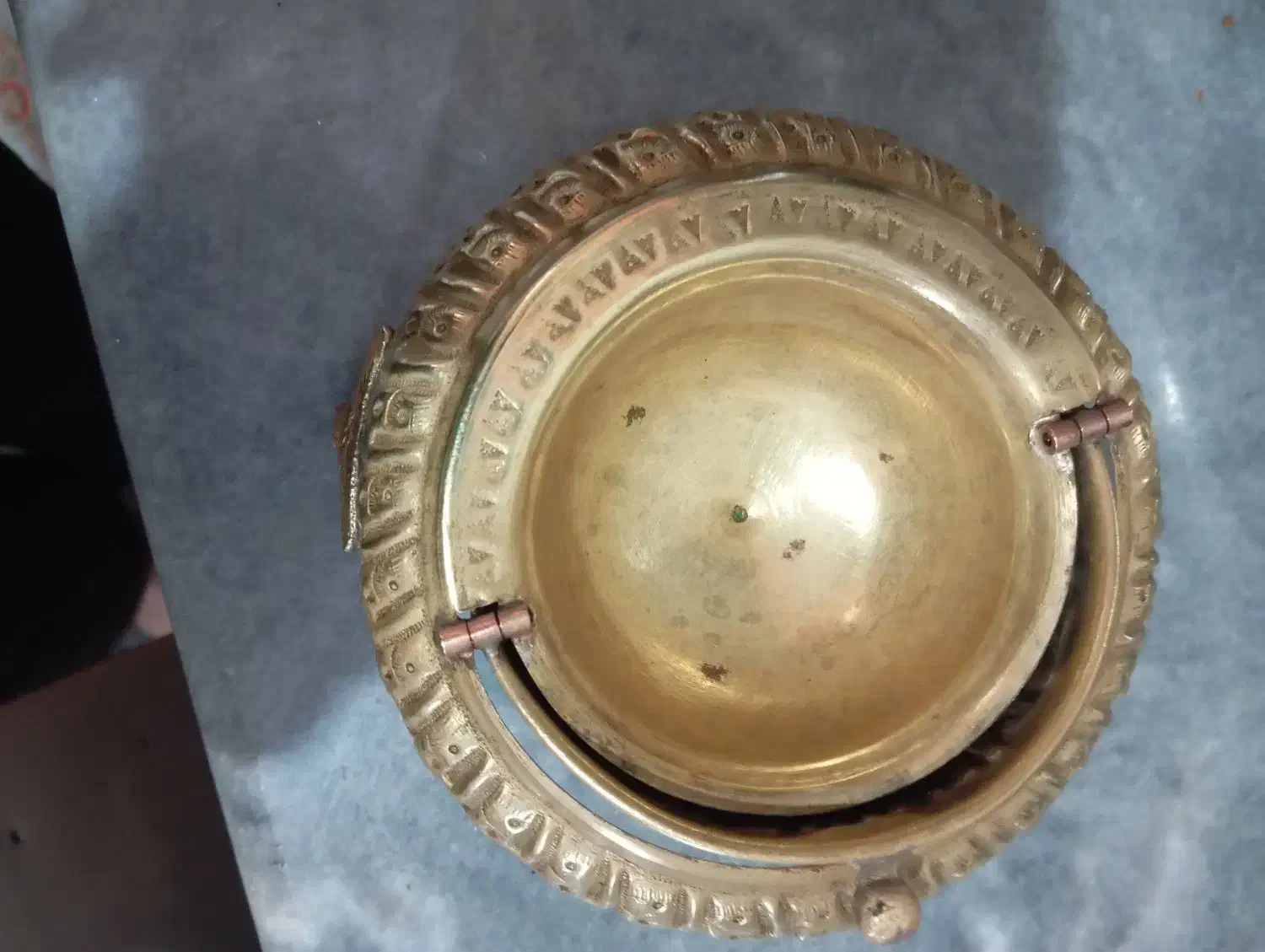 خاویار خوری  قدیمی برنجی اصل قلم دست پهلوی|کلکسیون اشیاء عتیقه|چالوس, |دیوار