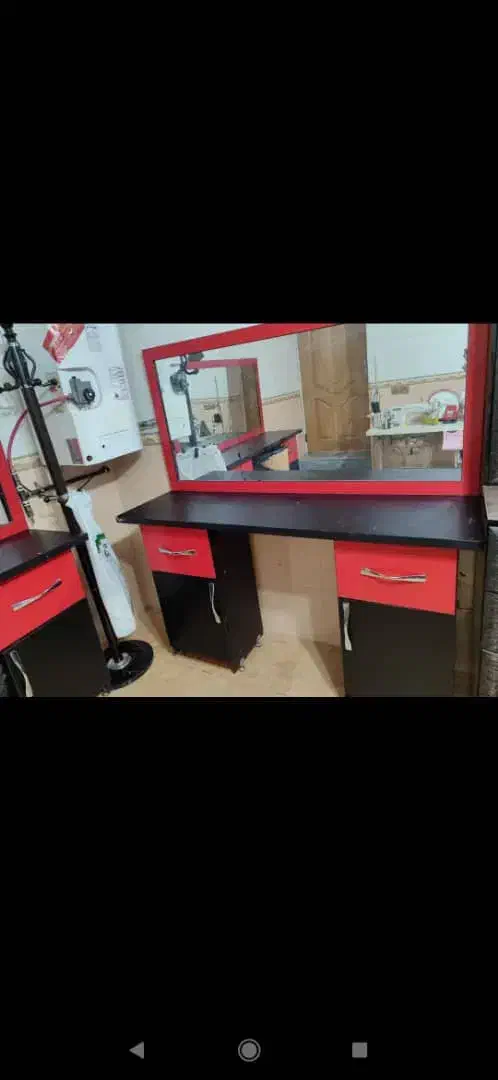 فروش وسایل آریشگاه در زرقان|آرایشگاه و سالن‌های زیبایی|زرقان, |دیوار