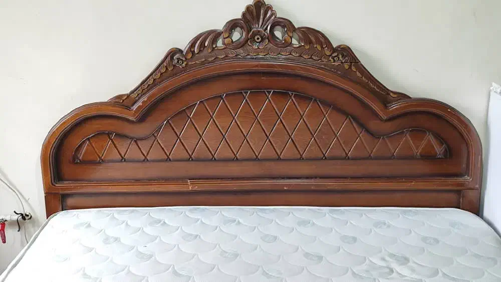 تخت منبت کاری قدیمی +تشک تخت|تخت و سرویس خواب|رشت, فخب|دیوار