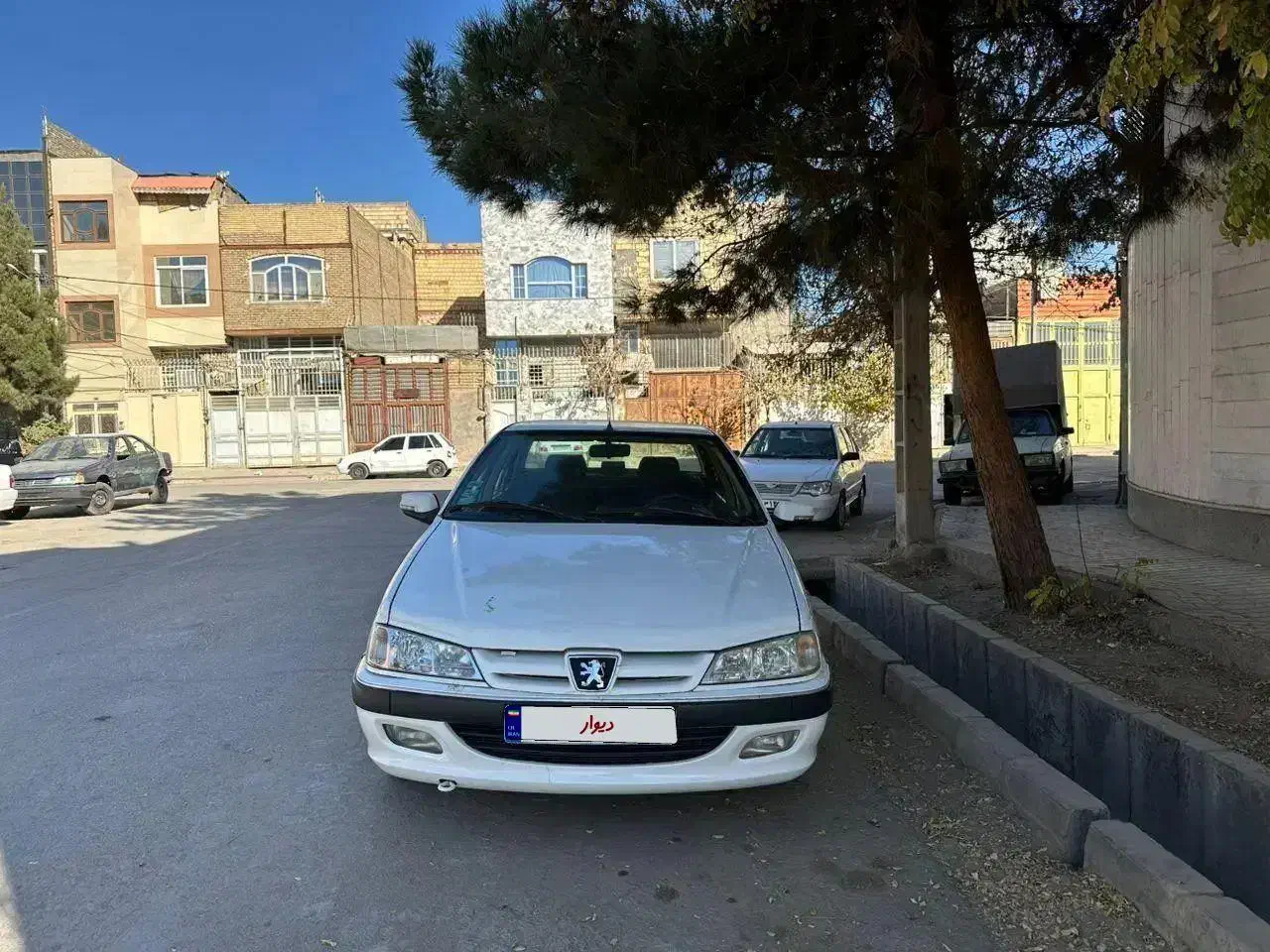 پژو پارس سال مدل ۱۳۹۳ سالم|خودرو سواری و وانت|مشهد, شهید بهشتی|دیوار
