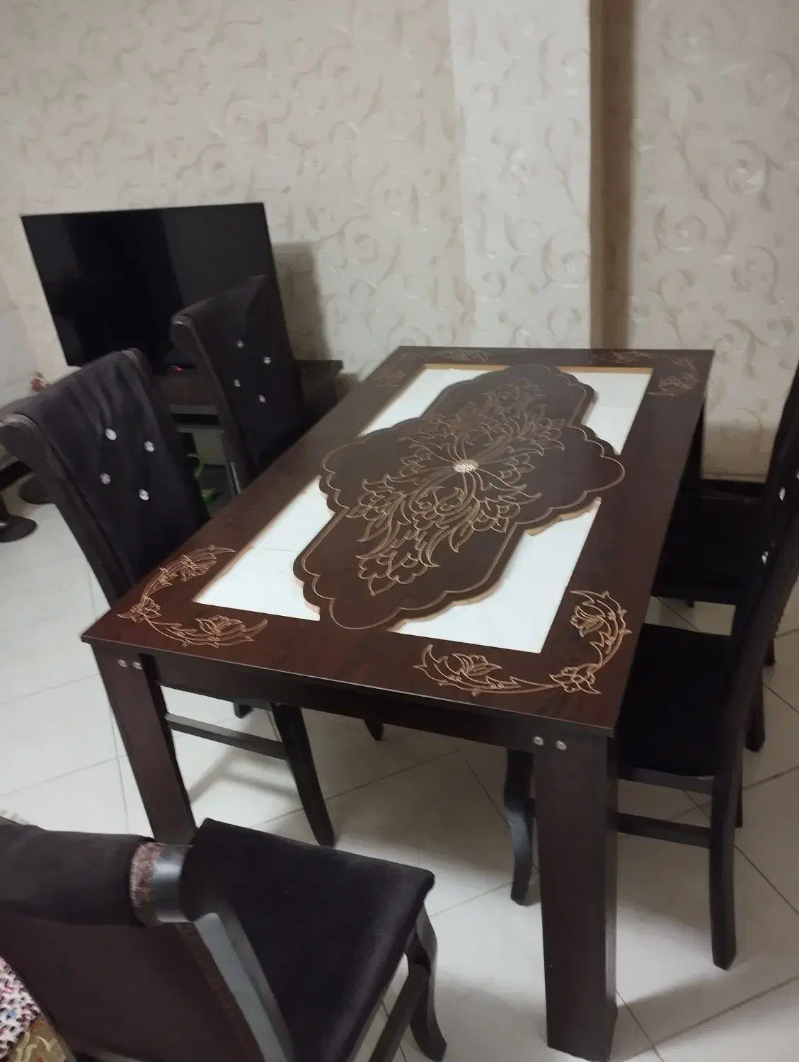 میز ناهارخوری ۶نفزه منبت‌کاری باکیفیت|میز و صندلی غذاخوری|رباط‌کریم, رباط‌کریم|دیوار