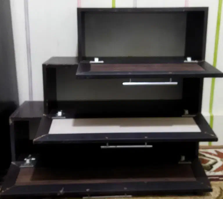 جاکفشی|جاکفشی، کمد، دراور|تربت‌حیدریه, منصوریه|دیوار