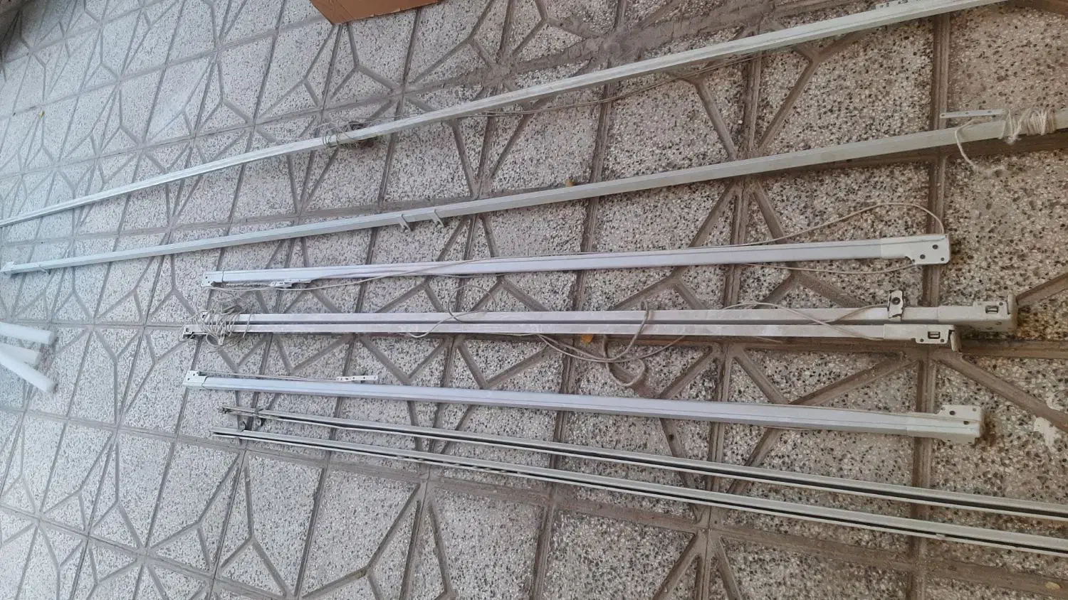 چوب پرده اتومات|پرده، رانر، رومیزی|نیشابور, گمنام غربی|دیوار