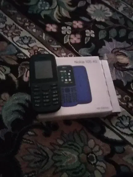 نوکیا ساده نو با جعبه وشارژو مالکیت|موبایل|رشت, یخسازی|دیوار
