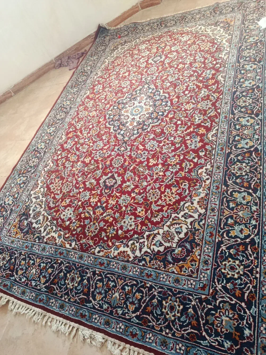 دوتا گلیم تمیز|گلیم، جاجیم، گبه|ایلام, |دیوار