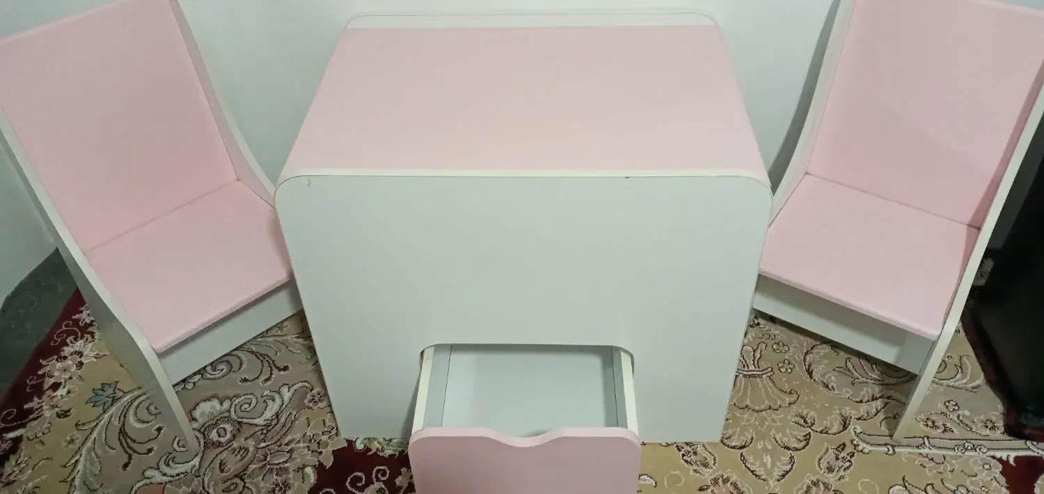 میز و صندلی دخترانه|میز تحریر و کامپیوتر|سنندج, |دیوار