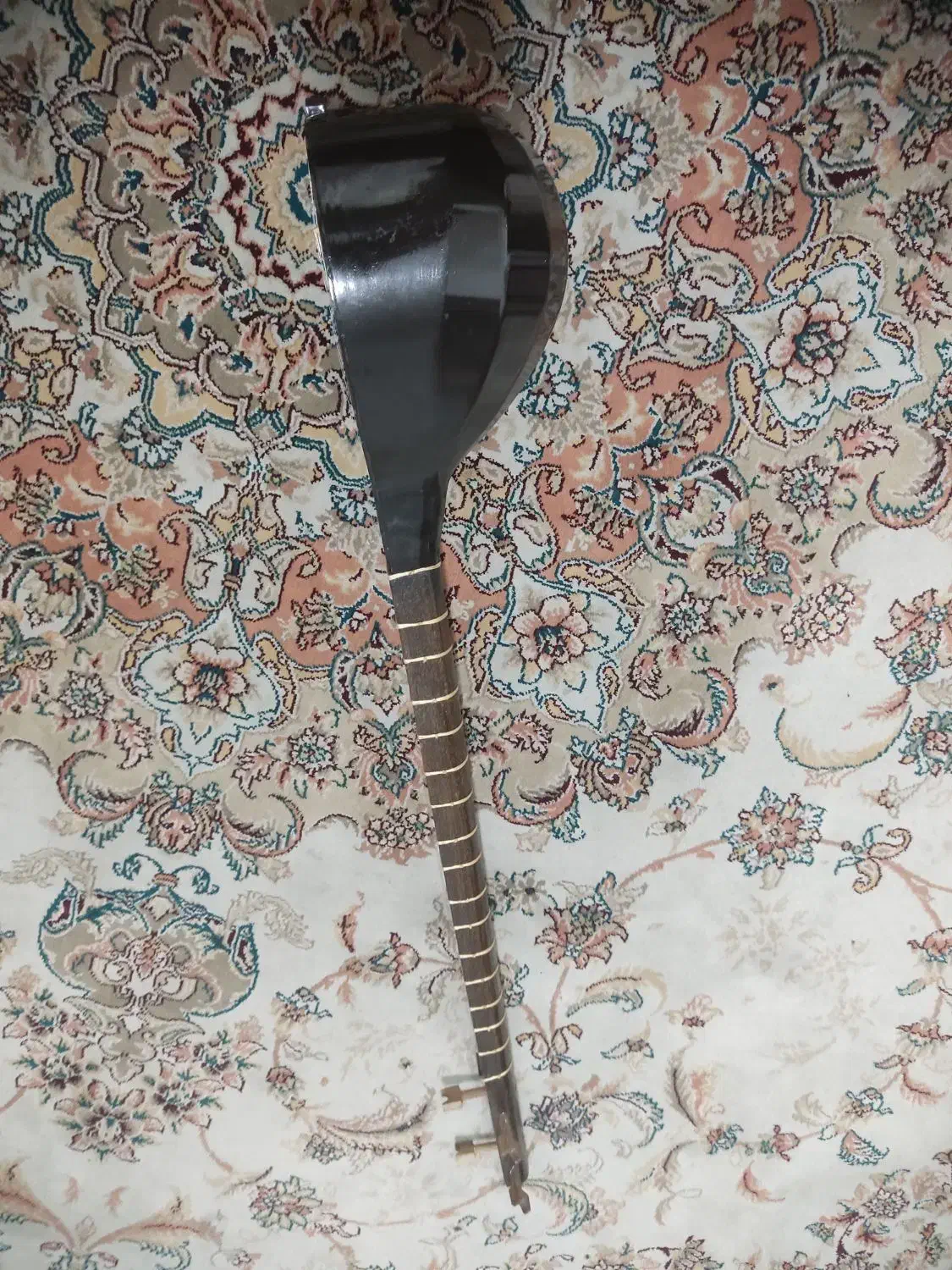 تار|سازهای سنتی|رشت, آب آسیاب|دیوار