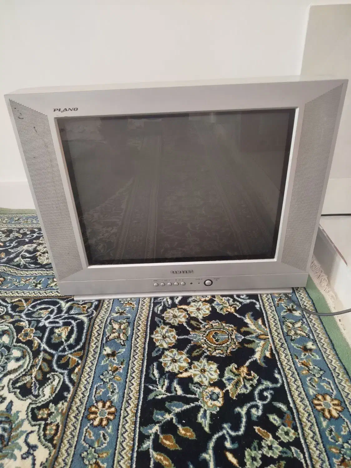 تلویزیون|تلویزیون و پروژکتور|سبزوار, هویزه|دیوار