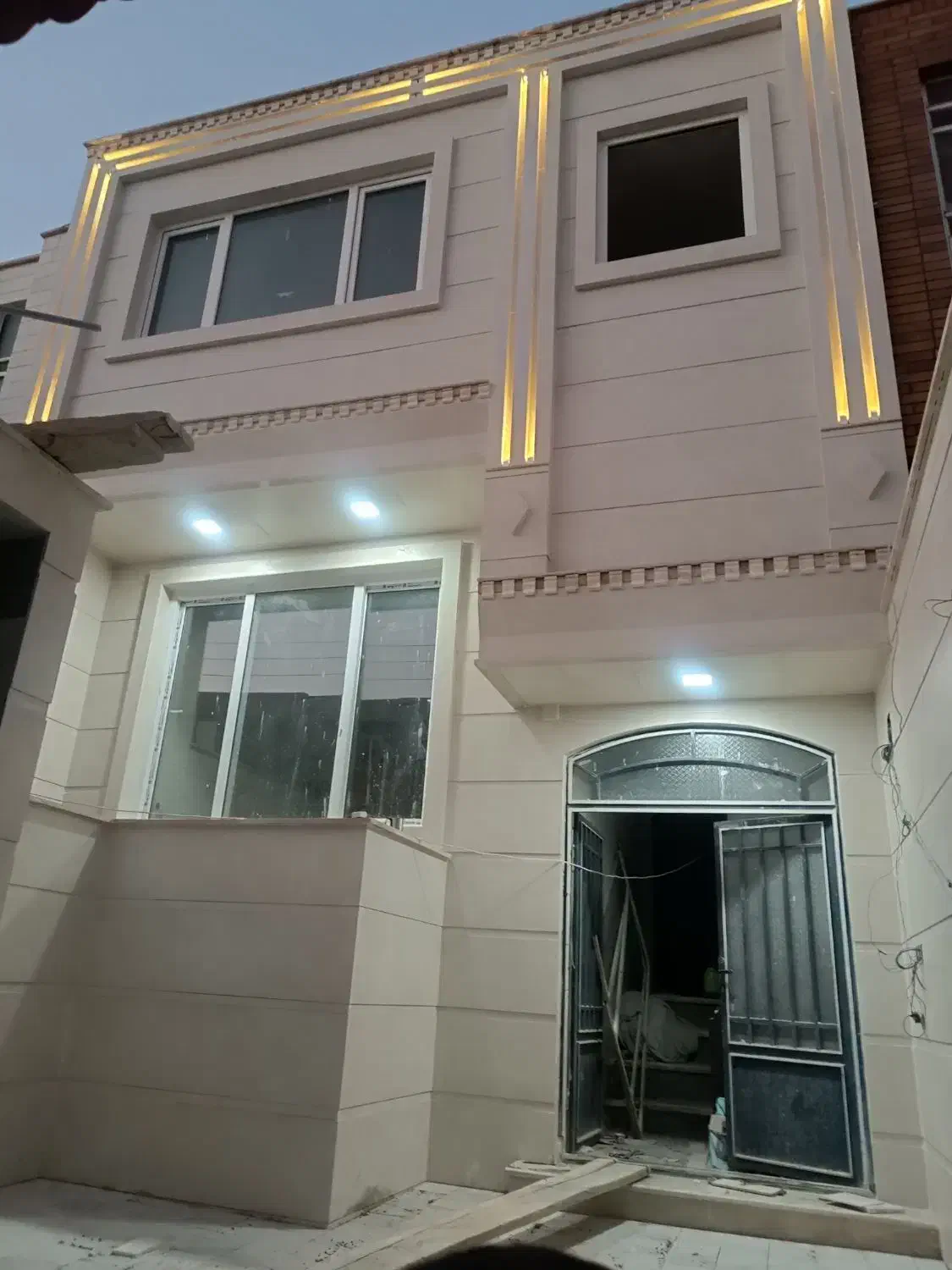 سنگ کاری و کاشیکاری|خدمات پیشه و مهارت|قم, نیروگاه|دیوار