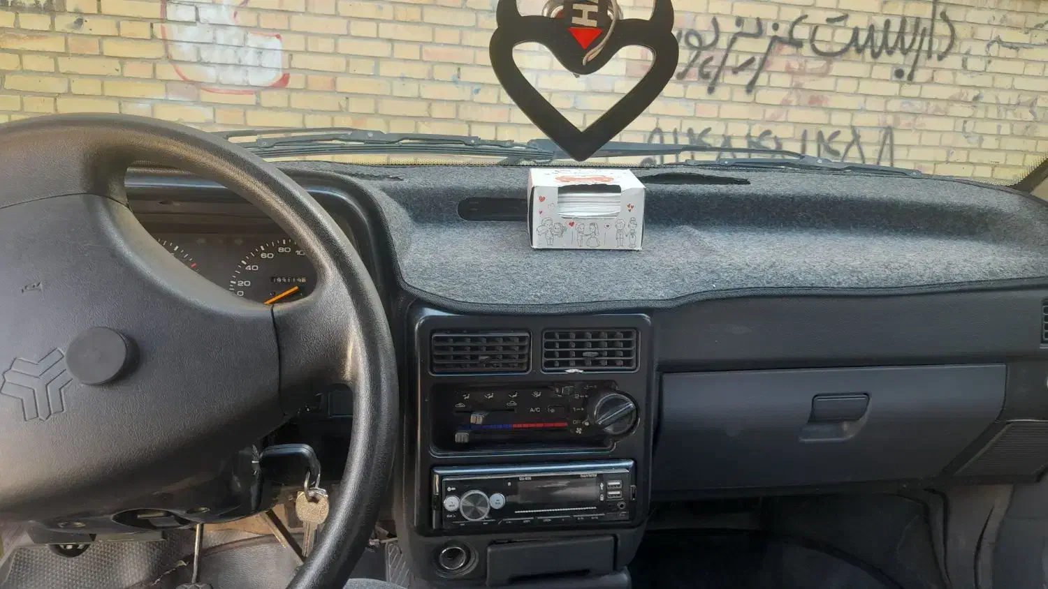 ماشین پراید مدل ۸۰ کالبرات خیلی تمیز|خودرو سواری و وانت|ماکو, |دیوار