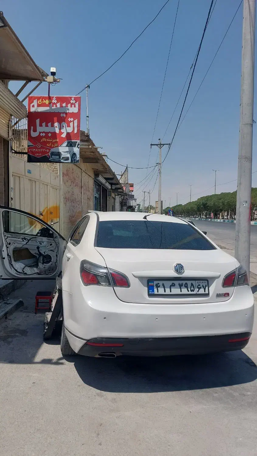 شیشه اتومبیل، قفل، شیشه بالابر ،شیشه دودی|خدمات موتور و ماشین|نجف‌آباد, یزدانشهر|دیوار