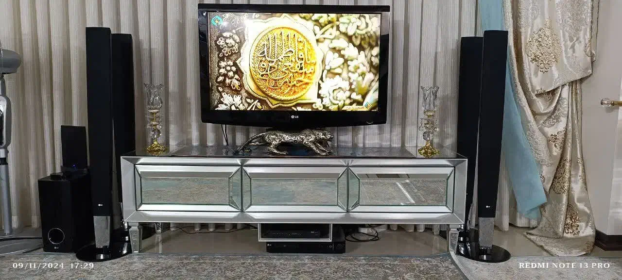 تلویزیون الجیLG فولHD اصلی اورجینال ساخت کره جنوبی|تلویزیون و پروژکتور|قم, آزادگان|دیوار