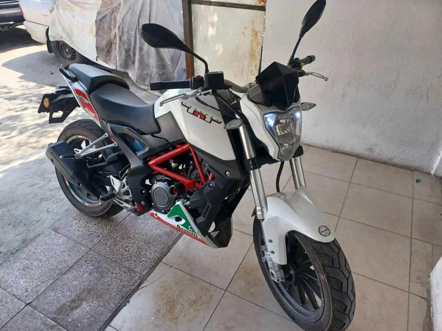 بنلی ۲۵۰ مدل ۱۳۹۸ نقد و اقساط|موتورسیکلت|تهران, خلیج فارس|دیوار