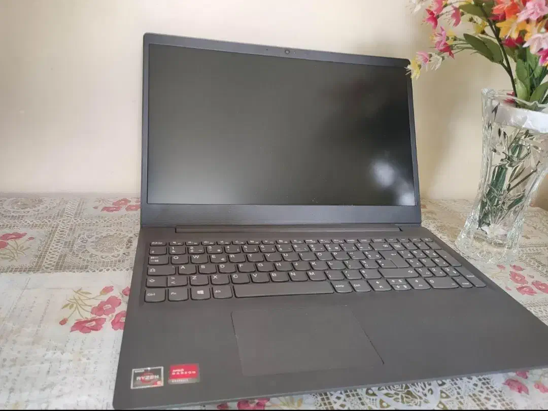 لنوو V15|رایانه همراه|بروجن, |دیوار