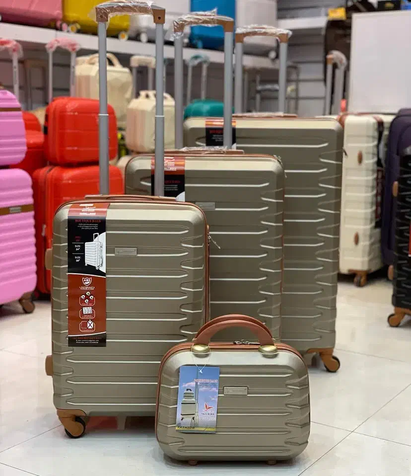 چمدان لوکس جهیزیه ای عروس KASA چمدون نشکن کیف ساک|کیف، کفش، کمربند|اصفهان, شهشهان|دیوار